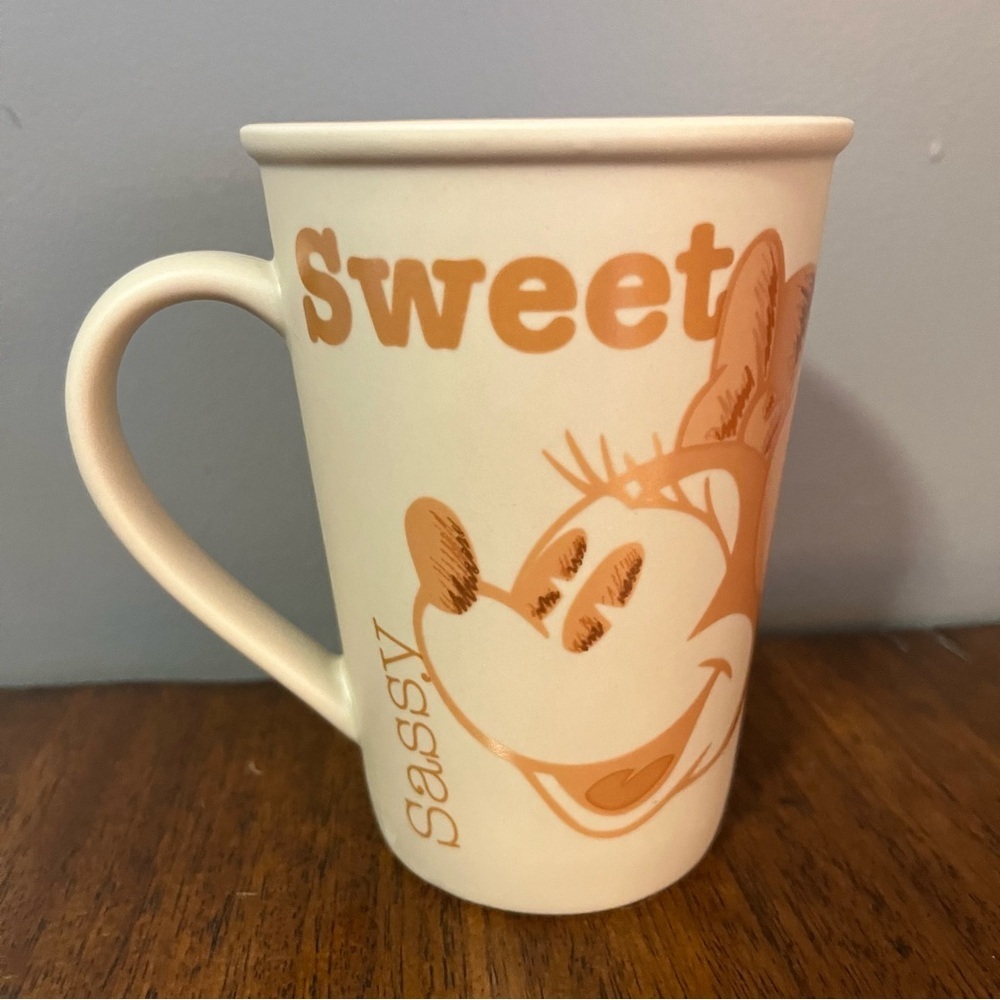 Walt Disney World MINNIE MOUSE Sweet Sassy Precious In Charge Funny Coffee Mug